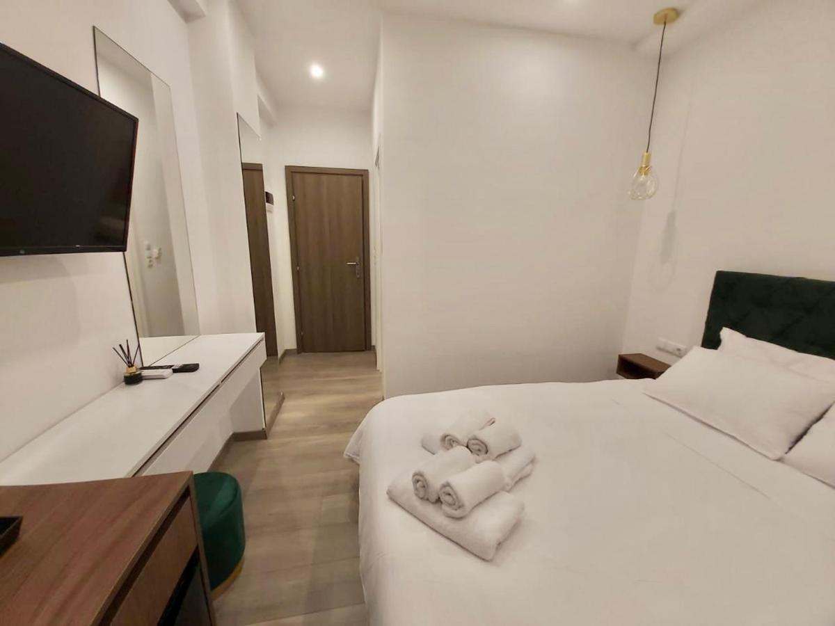 Real City Suites Syntagma เอเธนส์ ภายนอก รูปภาพ