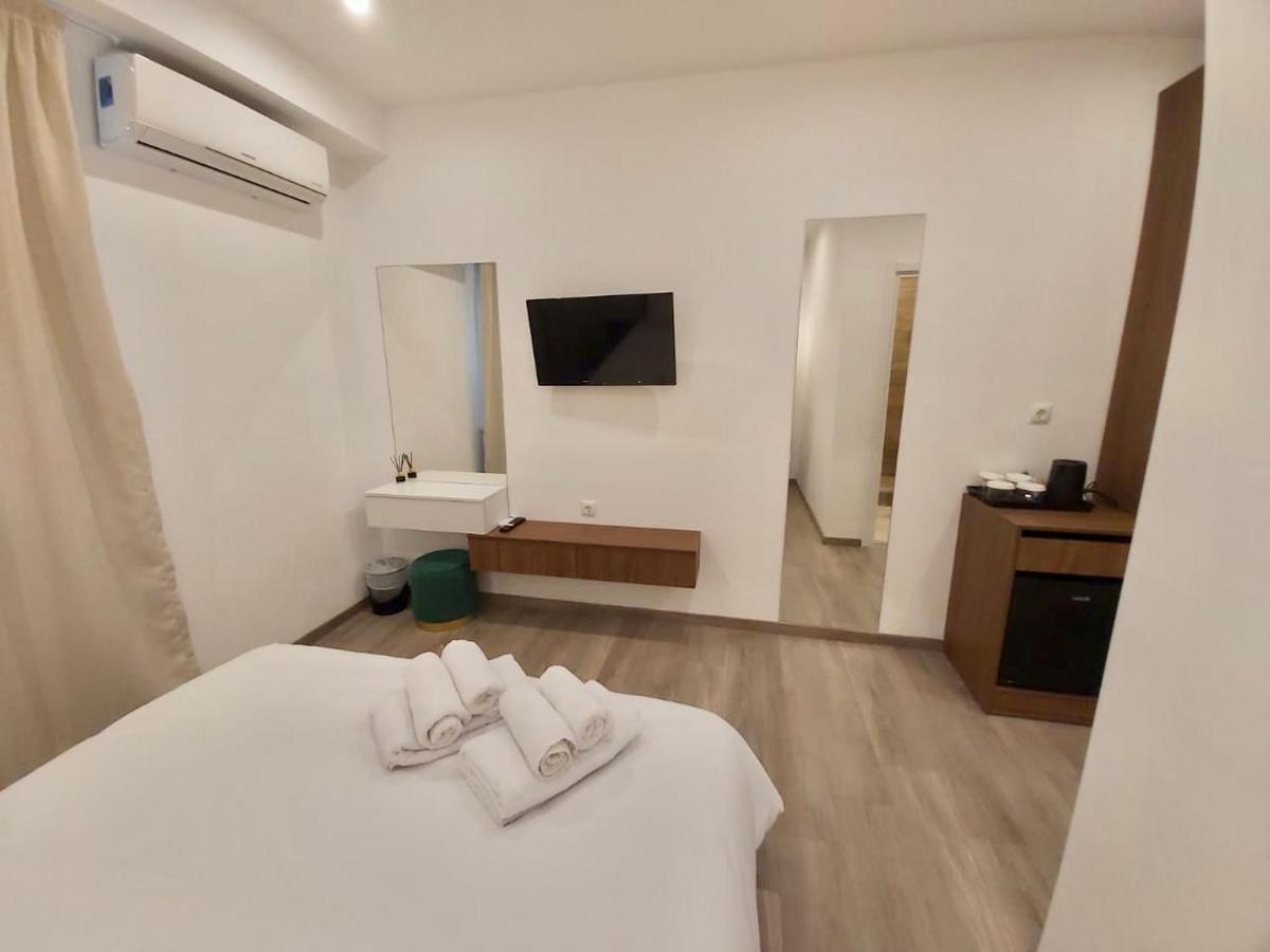 Real City Suites Syntagma เอเธนส์ ภายนอก รูปภาพ