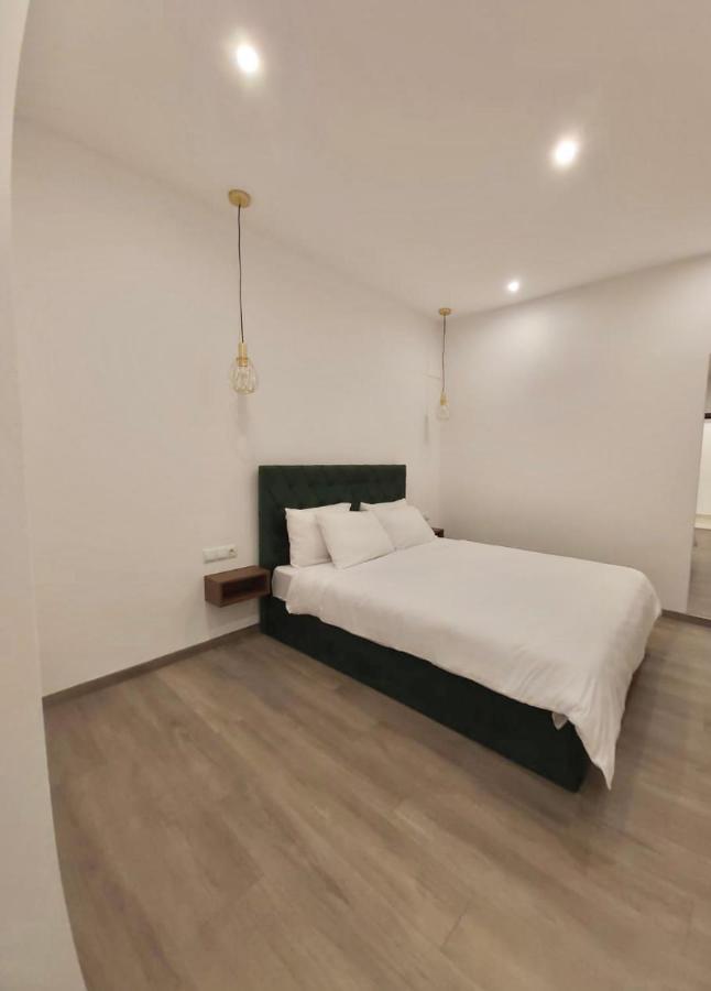 Real City Suites Syntagma เอเธนส์ ภายนอก รูปภาพ